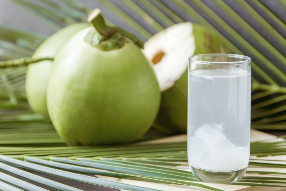 6 lợi ích của nước dừa